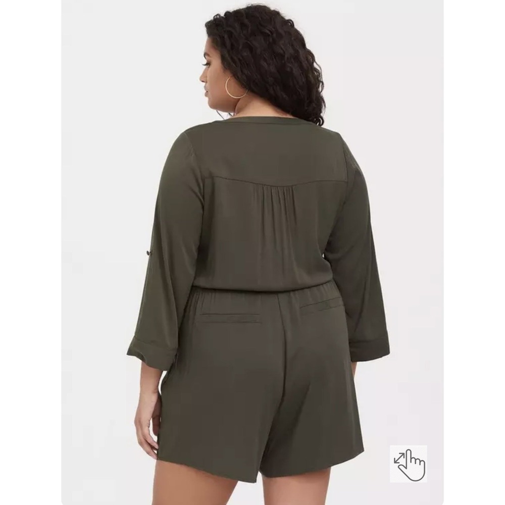 Torrid Sz 1 Green Challis Zip-Front Romper One Piece Cute Flirty Flattering Fun - Picture 3 of 10